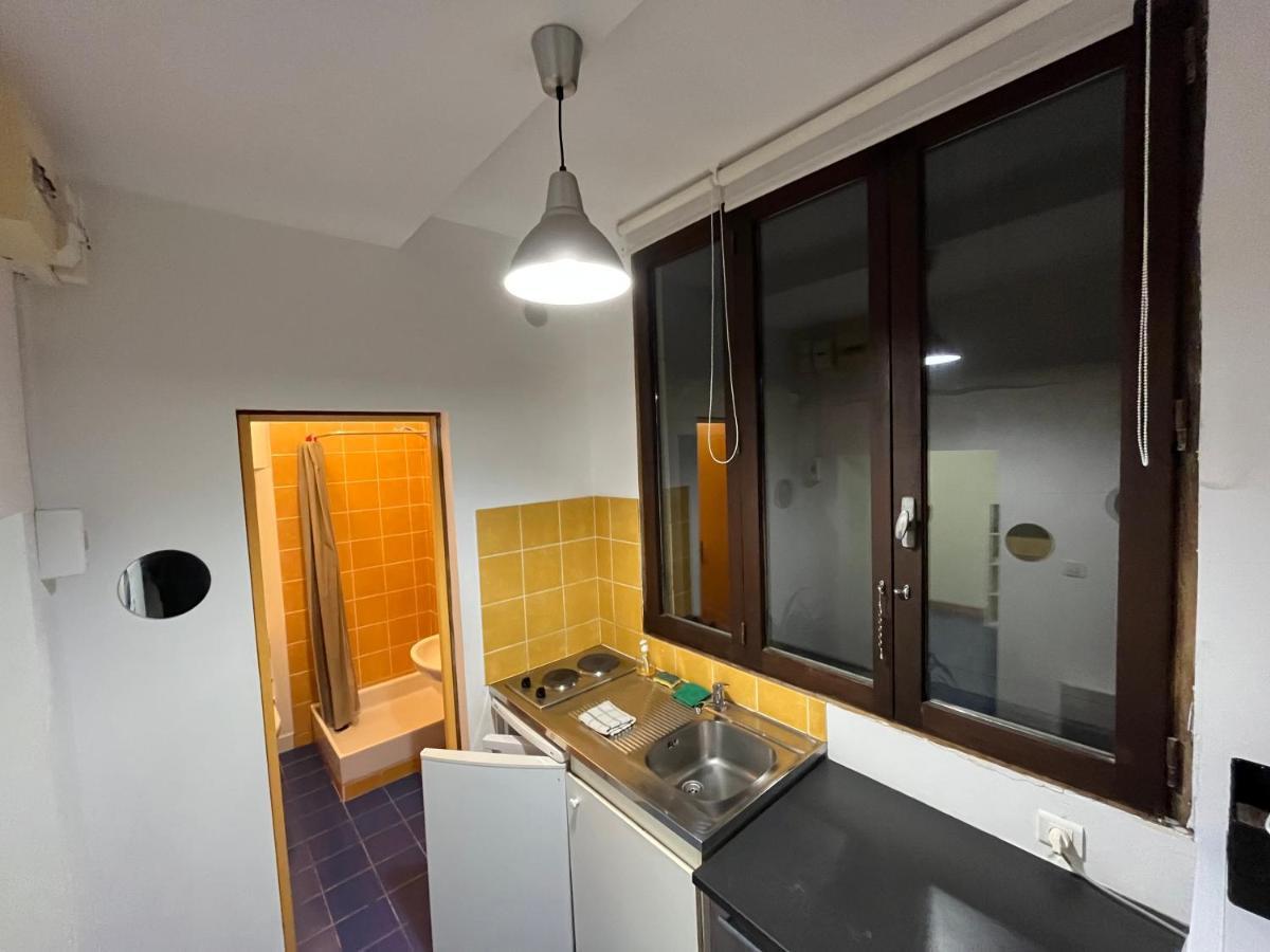 Studio T1 Cv - Calme Avec Cour Montpellier Dış mekan fotoğraf